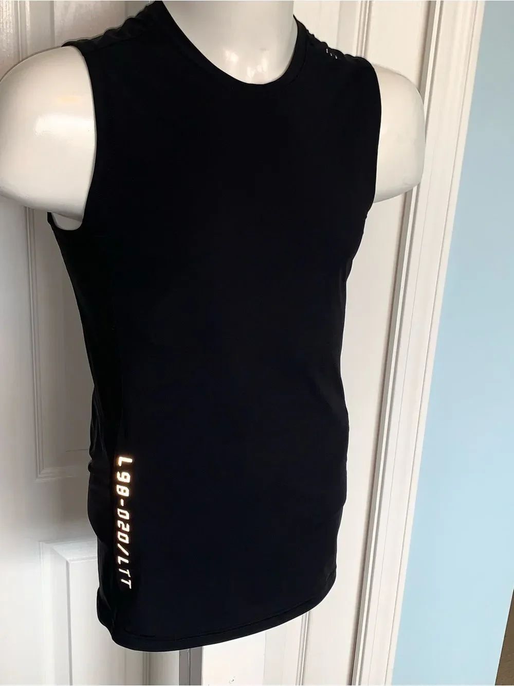 Black Lululemon Sleeveless Athletic Tank Top